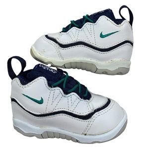 Vintage 90s Nike Baby Air Trainer Patrol White Emerald 1995 Sneakers Size 4.5C